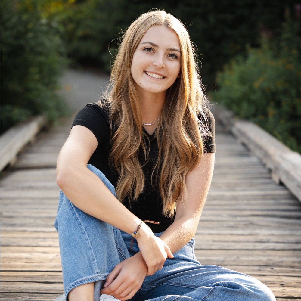 Meet your Posher, Melina